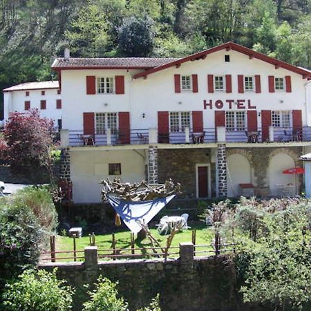 Hotel Le Clementenia Arnéguy Exterior foto